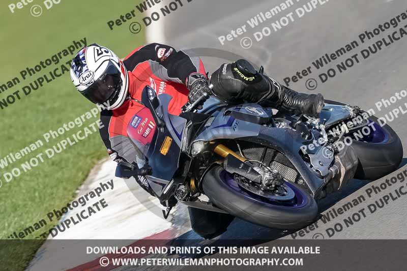 donington no limits trackday;donington park photographs;donington trackday photographs;no limits trackdays;peter wileman photography;trackday digital images;trackday photos